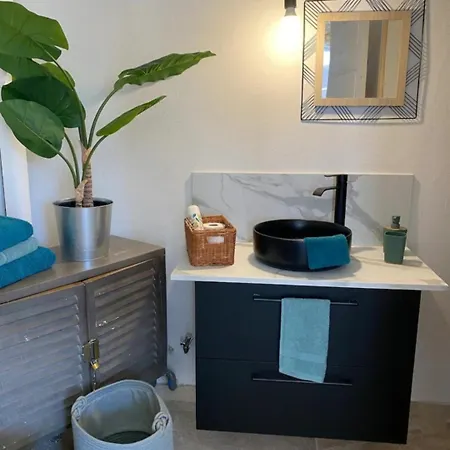 Апартаменты Studio Moderne 2 Min Des Plages,